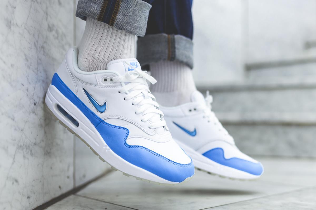 Nike air max 1 premium sc jewel university blue hotsell